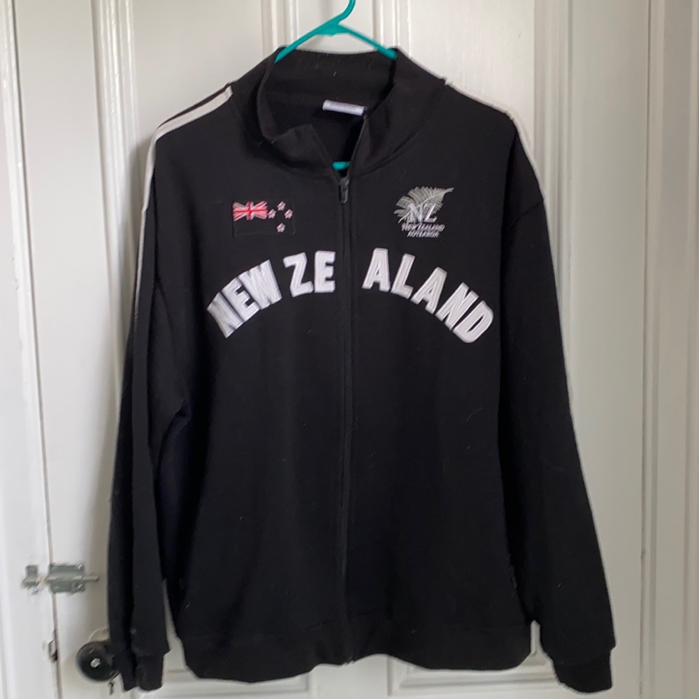 Kiwi Silver New Zealand zip up sweatshirt